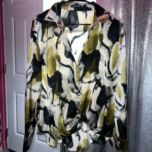 Women’s long sleeve blouse